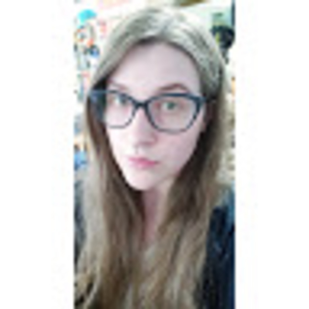 Meet your Posher, Dakota